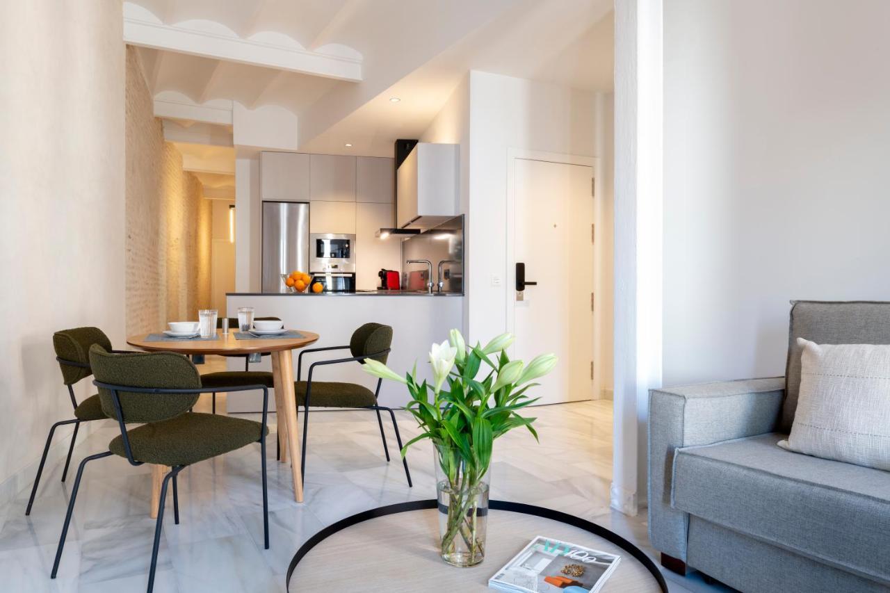 Magno Apartments San Gil - Shared Jacuzzi Sewilla Zewnętrze zdjęcie