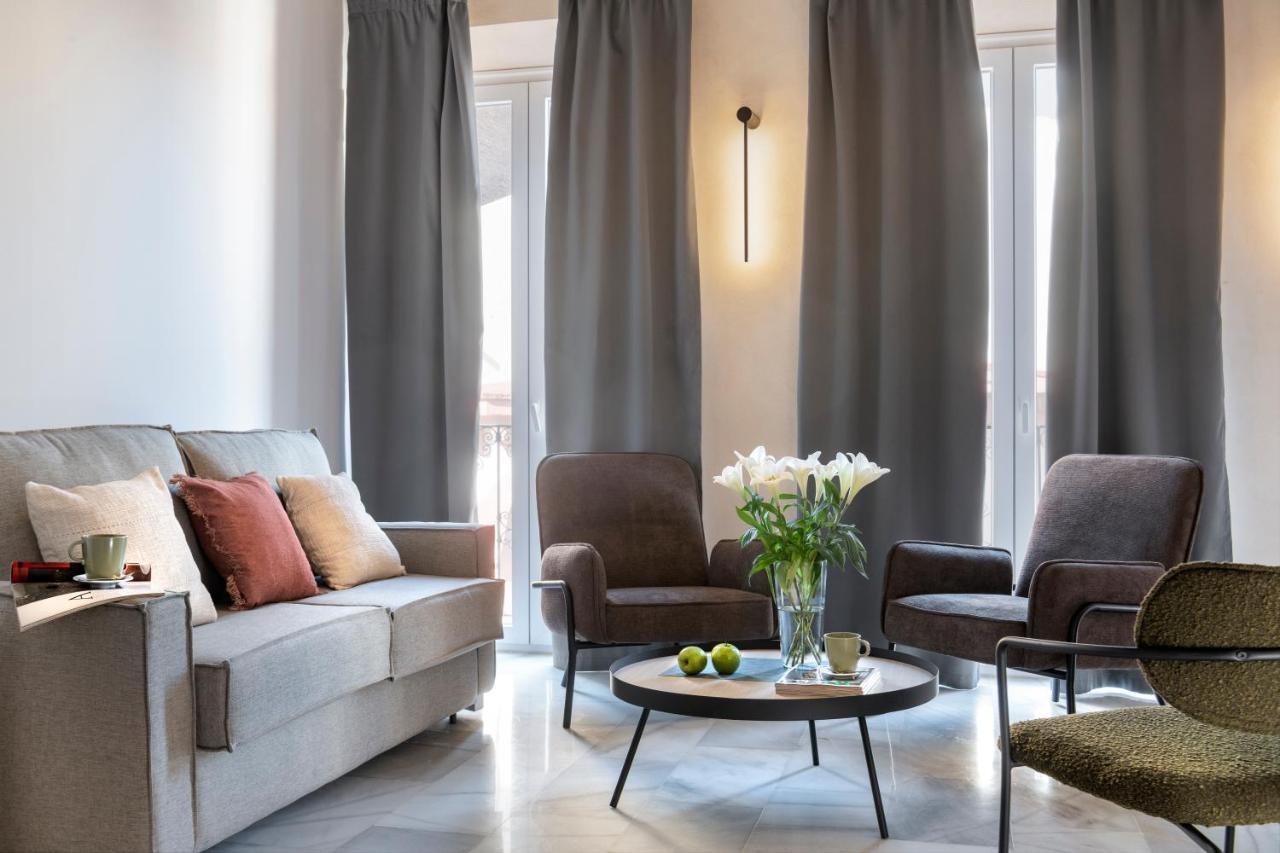 Magno Apartments San Gil - Shared Jacuzzi Sewilla Zewnętrze zdjęcie