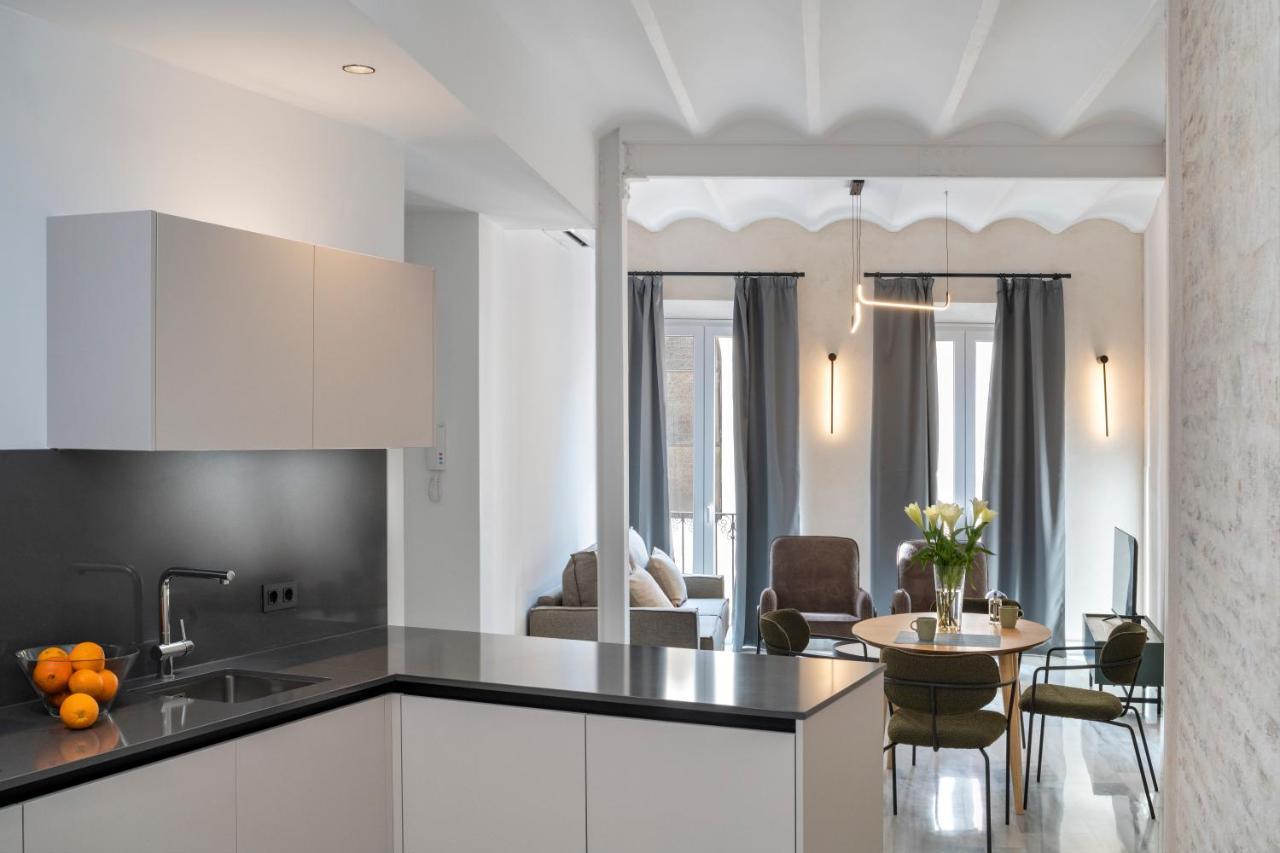 Magno Apartments San Gil - Shared Jacuzzi Sewilla Zewnętrze zdjęcie