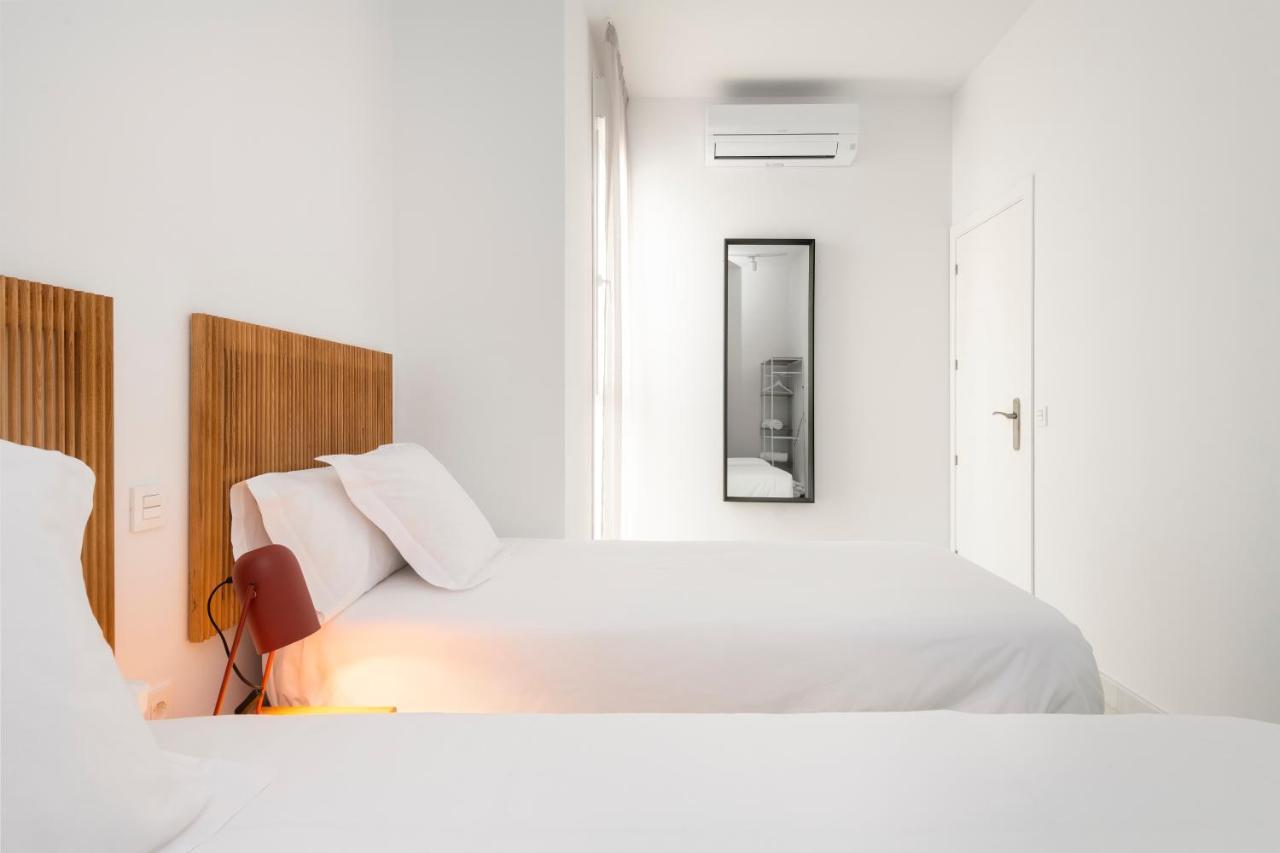 Magno Apartments San Gil - Shared Jacuzzi Sewilla Zewnętrze zdjęcie